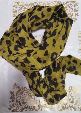 Леопардовий шарф