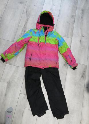 Зимний комплект на девочку snowest 152р