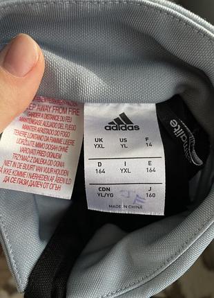 Кофта adidas , новорічна ціна 199 грн 10