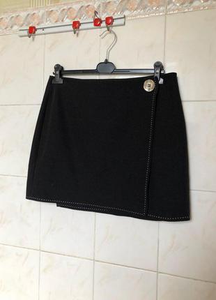 Чорна спідниця з гудзиками zara