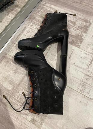 Neggenne -ботинки с ажурными вставками2 фото