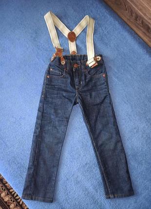 Джинсы с подтяжками