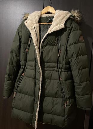 Классная зимняя тёплая куртка1 фото