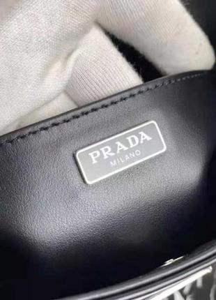 Женская кожаная чёрная сумка prada10 фото