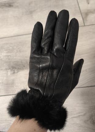 Натуральные кожаные перчатки с натуральным мехом размер s-m