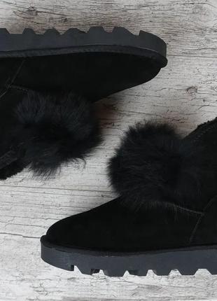 Ботинки женские натуральная замша песцовый помпон на платформе черные5 фото