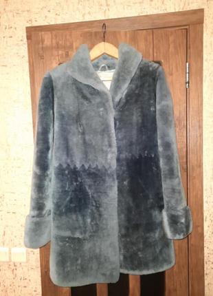 Шуба з натурального мутона
