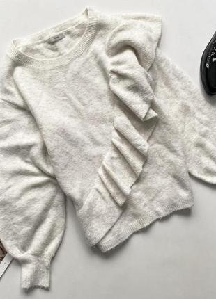 Свитер с рюшем цвет молочный 8с