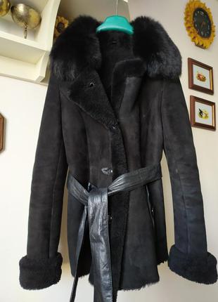 Дубленка черная, натуральная.