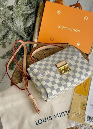 Нереальная женская кожаная сумочка в стиле louis vuitton croisette белая с серым9 фото