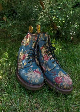 Dr. martens 1460 floral boots