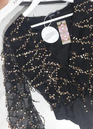 Боді в паєтках з v-подібним вирізом boohoo/чорний боді сітка з рукавами-воланами