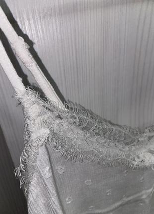 Біла легка майка