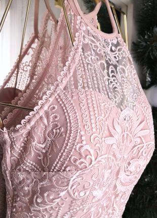 Шикарне розкішне бежеву сукню з дорогим мереживом шлейф рибка з розрізом5 фото