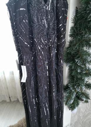 Шикарное вечернее платье в пол чёрного цвета обшитое бисером2 фото