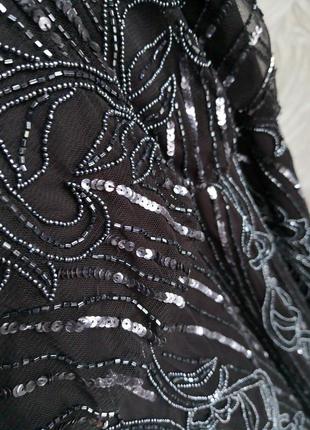 Шикарное вечернее платье в пол чёрного цвета обшитое бисером9 фото