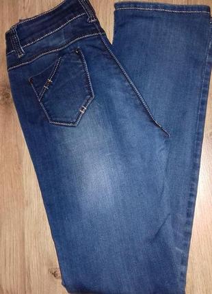 Прямые базовые джинсы3 фото