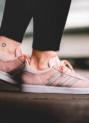 Кроссовки adidas gazelle (38eur/24см)