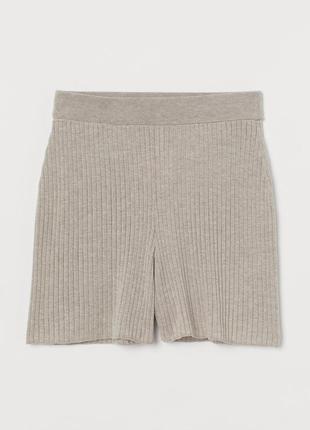 Круті кежуал шорти в рубчик h&m - л