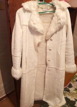 Шубка на праздник,  пальто на овчине с мехом белое, праздничное3 фото