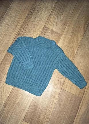 Тёплый вязаный свитер