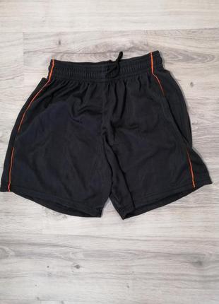Шорти