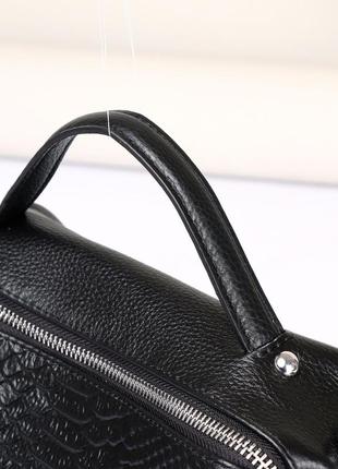 Жіноча шкіряна чорна сумка під рептилію2 фото