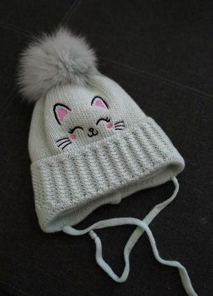 Зимова шапка для дівчаток1 фото