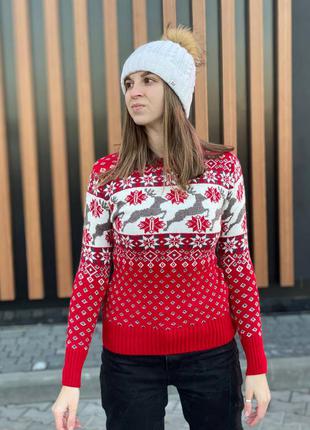 Теплый женский свитер с оленями красный, женский новогодний свитер вязаный1 фото