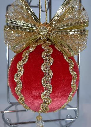 Елочный шар ручной работы 8см светло красный велюр с золотом2 фото