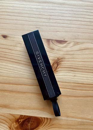 Givenchy помада rouge interdit