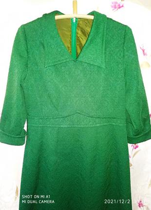 Винтажное кремпленовое  зелёное платье / платье винтажное зелёное2 фото