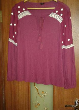 Блуза з вьішивкой1 фото
