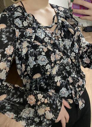 Блузка с завязками рубашка цветочный принт