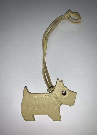 Англия! кожаный фирменный брелок для сумки radley.