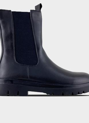 Жіночі черевики bottega veneta black boots