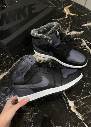 Nike jordan 1 retro black grey зимние меховые кроссовки джордан