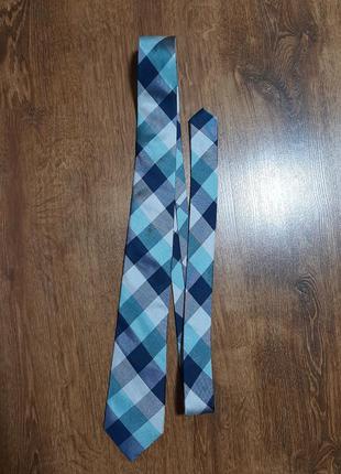 Краватка в м'ятно-синю клітку