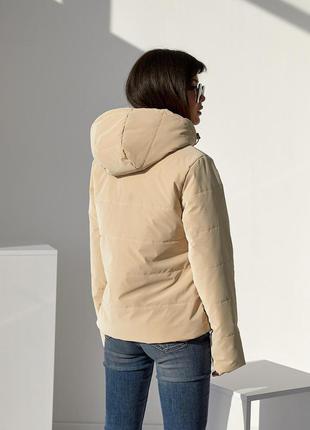 Молодіжна коротка, демісезонна куртка з капюшоном бежевого кольору з оксамиту 46-48, 50-522 фото