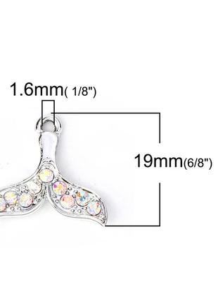 Подвеска хвост, русалка, рыба, цинковый сплав, цвет: металл, разноцветные стразы, 20 мм x 19 мм2 фото