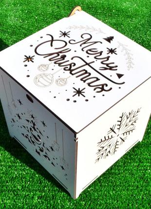 Белая коробка лдвп 16х16х16 см новогодняя подарочная коробочка "merry christmas" для подарка на новый год