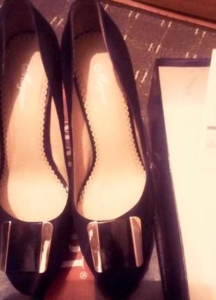 Замшевые туфли