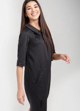 Чорне жіноча приталені ділове плаття з відкладним коміром4 фото