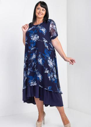 Свободное летнее платье из шифона на подкладке темно-синие в крупный цветочный принт размеры 56, 62