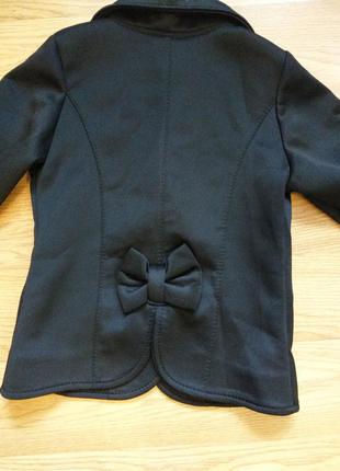 Школьный черный пиджак для девочки2 фото