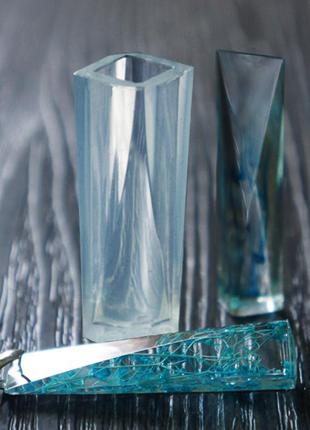 Силіконова форма finding молд для смоли кулон квадратний зверху і клином до низу білий 50 мм x 14 мм kr