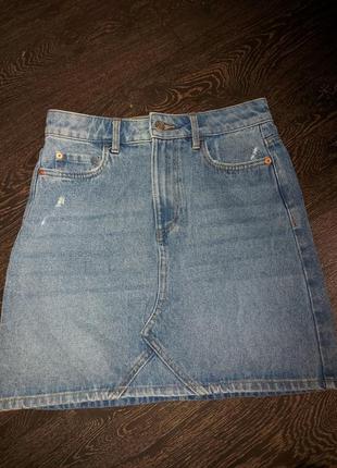 Джинсовая юбка с высокой посадкой