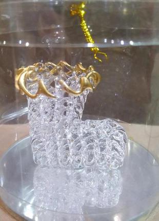 Стеклянный башмак в стиле в стиле сваровски на зеркальной подставке