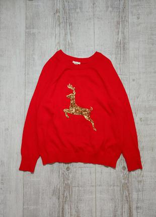 Новогодний нарядный красный свитер с оленем