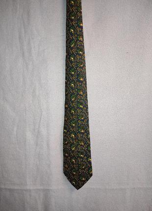 Краватка(італія).